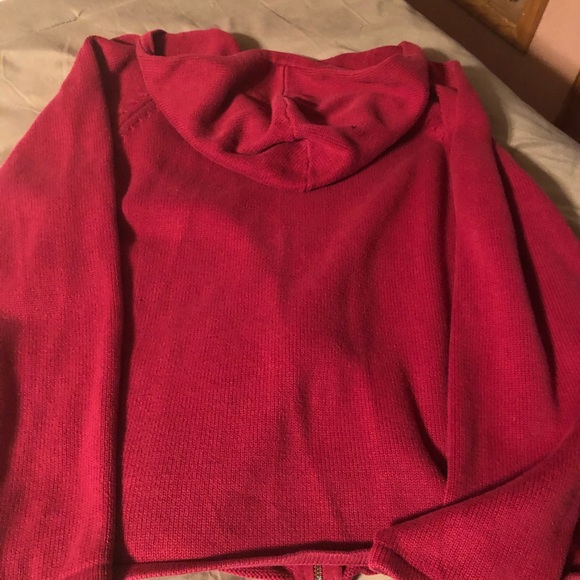 Ladies zip up  sweater with a hood - Picture 2 of 4